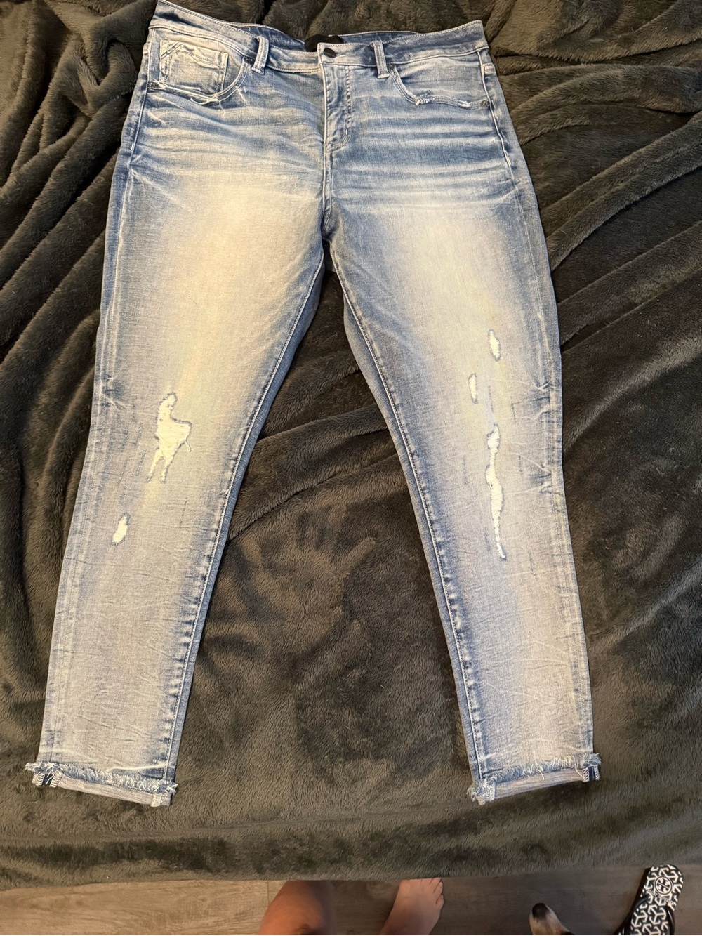 Buckle Black No. 93 Ankle Skinny Jeans sz: 34